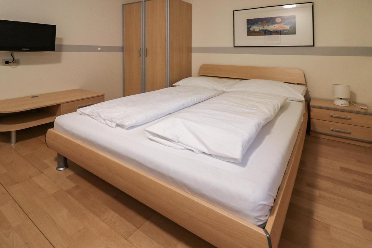 Schlafgut Hotel Sankt Poelten Ngoại thất bức ảnh