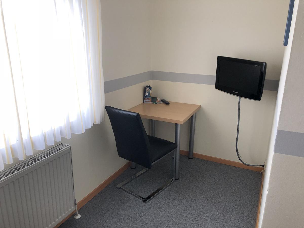 Schlafgut Hotel Sankt Poelten Ngoại thất bức ảnh