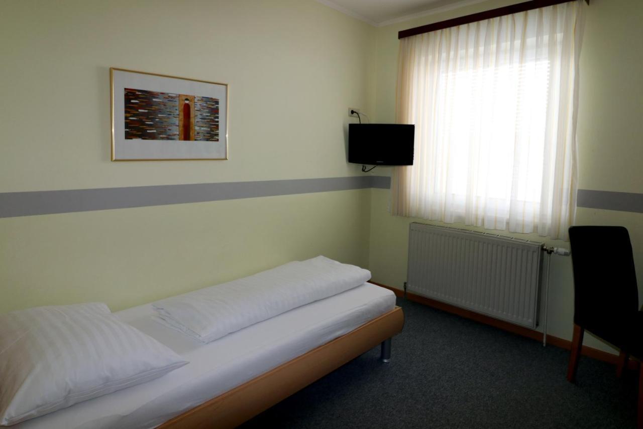 Schlafgut Hotel Sankt Poelten Ngoại thất bức ảnh