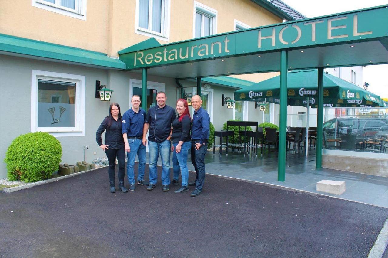 Schlafgut Hotel Sankt Poelten Ngoại thất bức ảnh